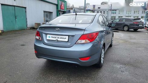 Hyundai Accent 2019 - фото 11