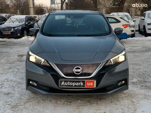 Nissan Leaf 2020 серый - фото 2