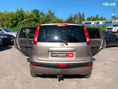 Nissan Note 2006 коричневый - фото 16