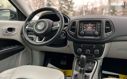 Jeep Compass 2018 - фото 13