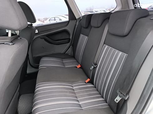 Ford Focus 2009 желтый - фото 32