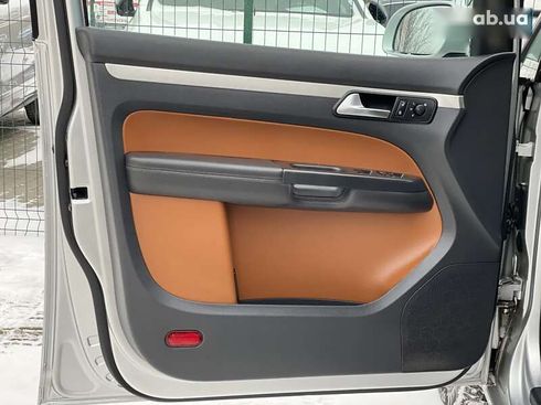 Volkswagen Touran 2008 - фото 24