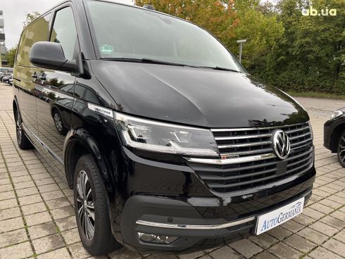 Volkswagen Multivan 2021 - фото 32