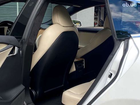 Tesla Model S 2020 - фото 16
