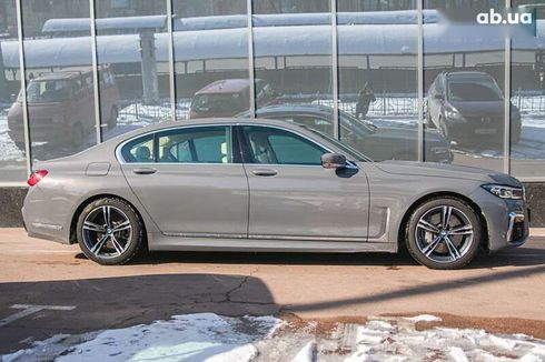 BMW 7 серия 2017 - фото 4