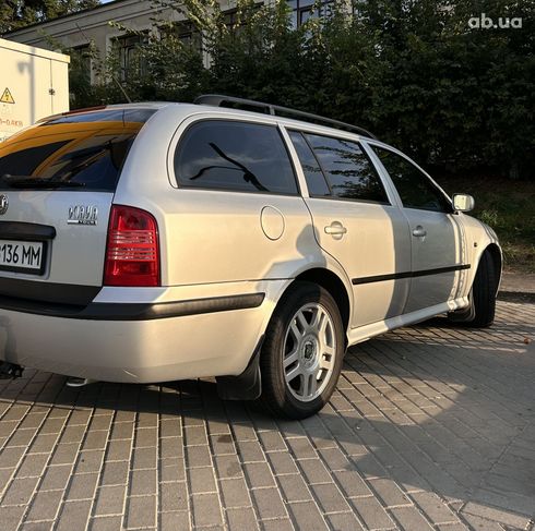 Skoda Octavia 2007 серый - фото 3