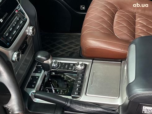 Toyota land cruiser 200 2017 черный - фото 26
