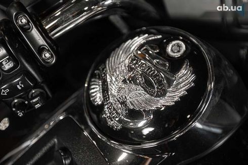 Harley-Davidson FLHTCUTG 2018 - фото 25