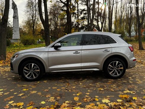 Audi Q5 2024 серый - фото 12