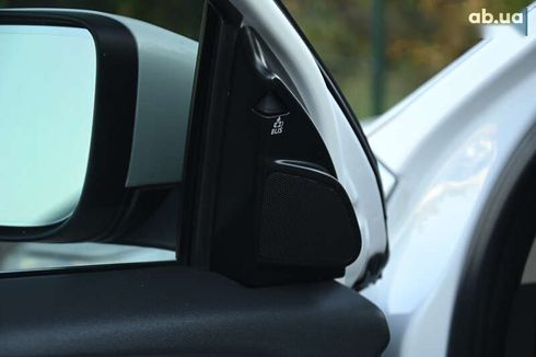 Volvo XC60 2017 - фото 21