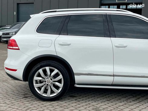 Volkswagen Touareg 2013 белый - фото 25