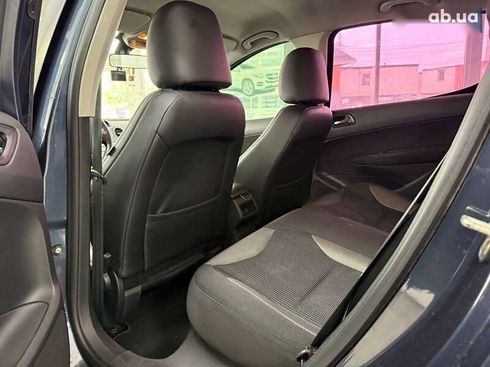 Peugeot 308 2012 - фото 27