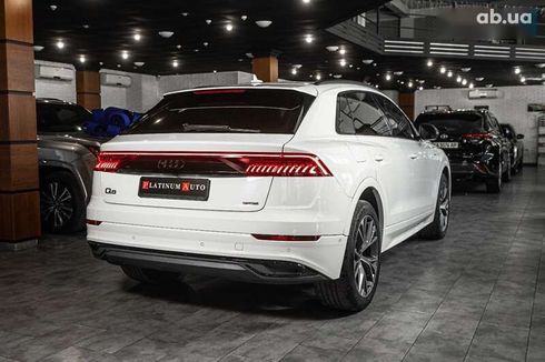 Audi Q8 2023 - фото 7
