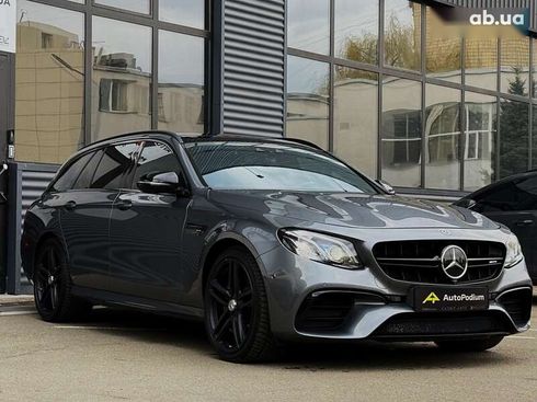 Mercedes-Benz E-Класс 2018 - фото 3