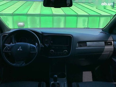 Mitsubishi Outlander 2012 - фото 13