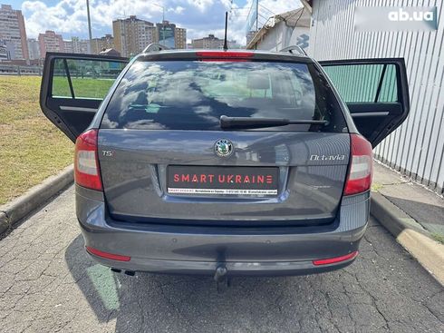 Skoda Octavia 2012 - фото 7