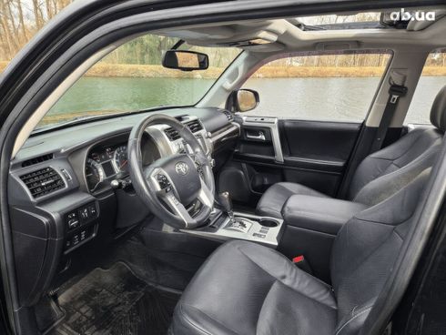 Toyota 4Runner 2015 черный - фото 9