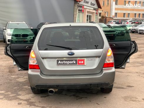 Subaru Forester 2006 серый - фото 26