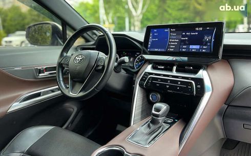 Toyota Venza 2021 - фото 11