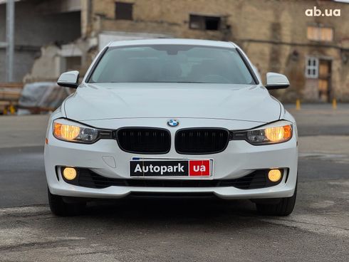 BMW 3 серия 2014 белый - фото 4