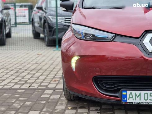 Renault Zoe 2018 - фото 9