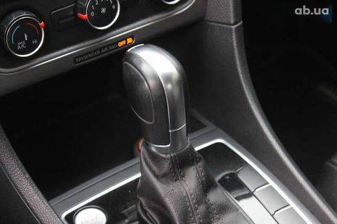 Volkswagen Passat 2015 - фото 28