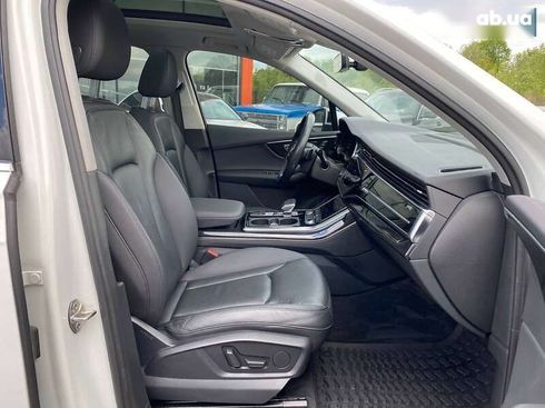 Audi Q7 2019 - фото 25