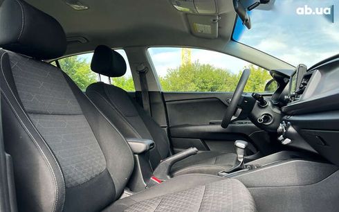 Kia Rio 2018 - фото 17