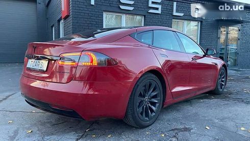 Tesla Model S 2017 - фото 22