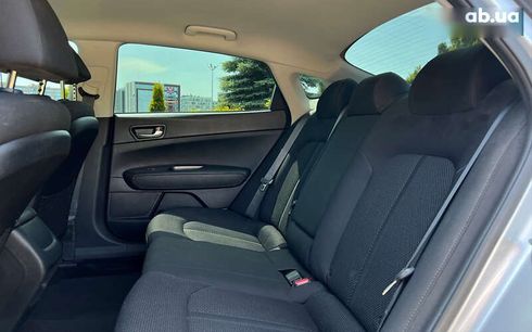 Kia Optima 2020 - фото 11