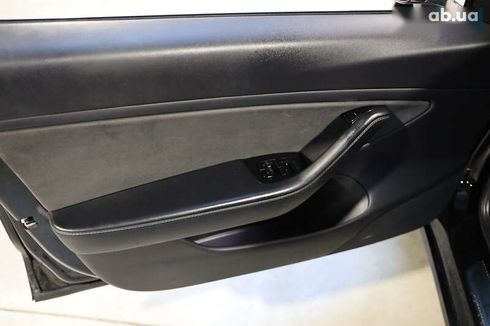Tesla Model 3 2019 - фото 14