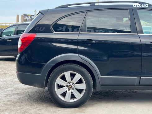 Chevrolet Captiva 2008 черный - фото 8