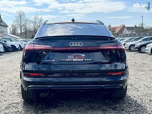Audi Q4 Sportback e-tron 2021 - фото 7