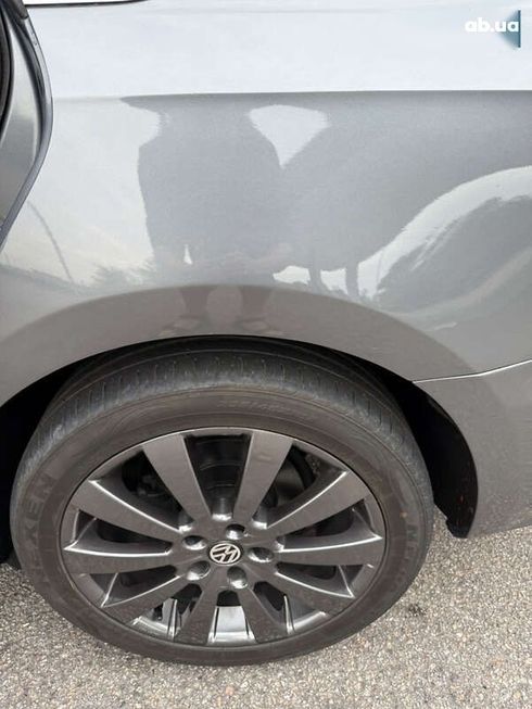 Volkswagen Passat 2017 - фото 11