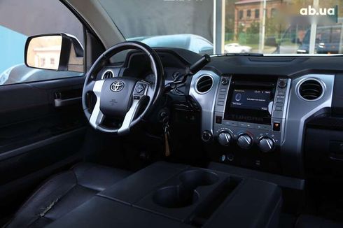 Toyota Tundra 2015 - фото 9