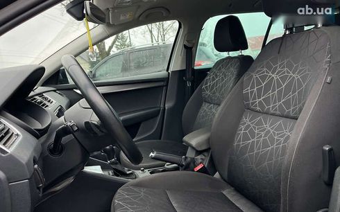 Skoda Octavia 2018 - фото 9