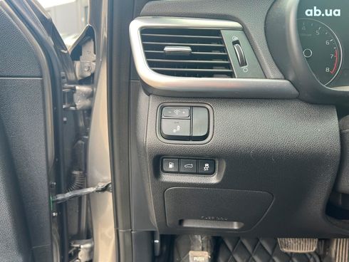 Kia Optima 2016 серый - фото 19