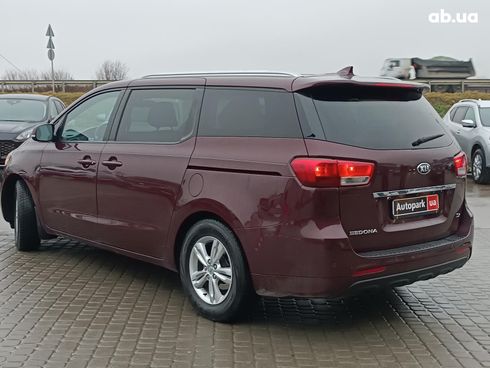 Kia Sedona 2016 красный - фото 9