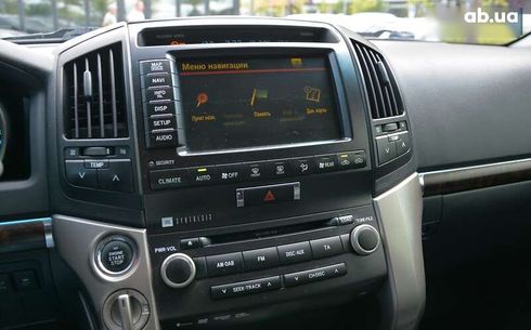 Toyota Land Cruiser 2010 - фото 29