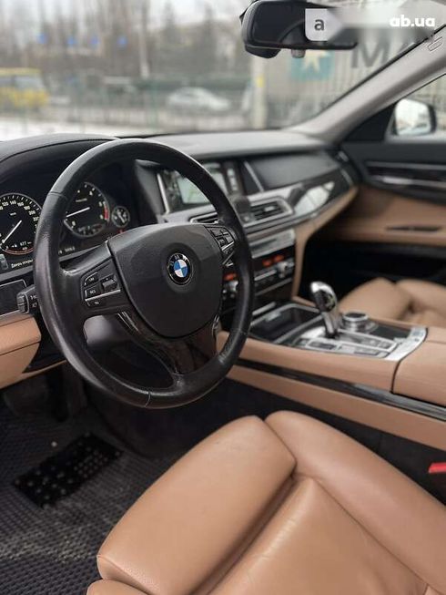 BMW 7 серия 2013 - фото 16