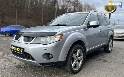 Mitsubishi Outlander 2008 - фото 3