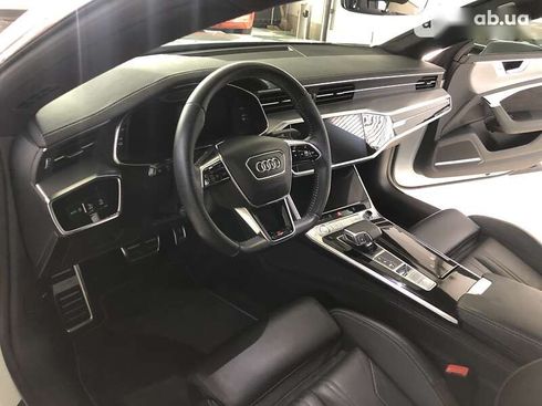 Audi A7 2020 - фото 14