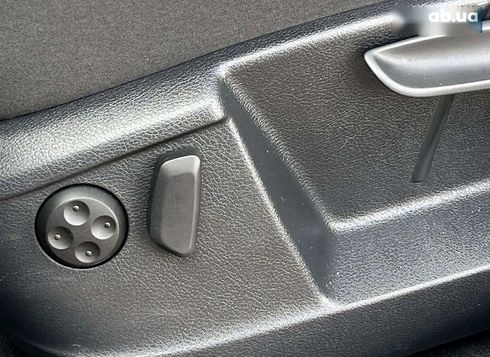 Volkswagen Sharan 2012 - фото 28