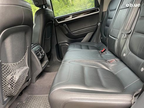 Volkswagen Touareg 2013 черный - фото 19