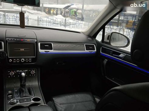 Volkswagen Touareg 2015 - фото 22