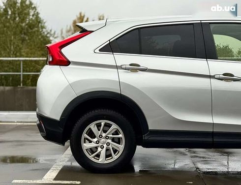 Mitsubishi Eclipse Cross 2018 - фото 15