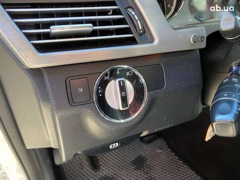 Mercedes-Benz E-Класс 2010 - фото 13