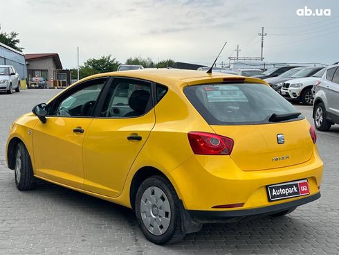 SEAT Ibiza 2011 желтый - фото 9