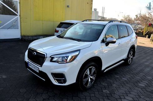 Subaru Forester 2019 - фото 13