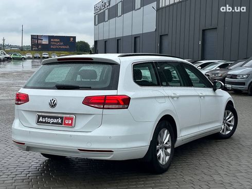 Volkswagen passat b8 2016 белый - фото 9
